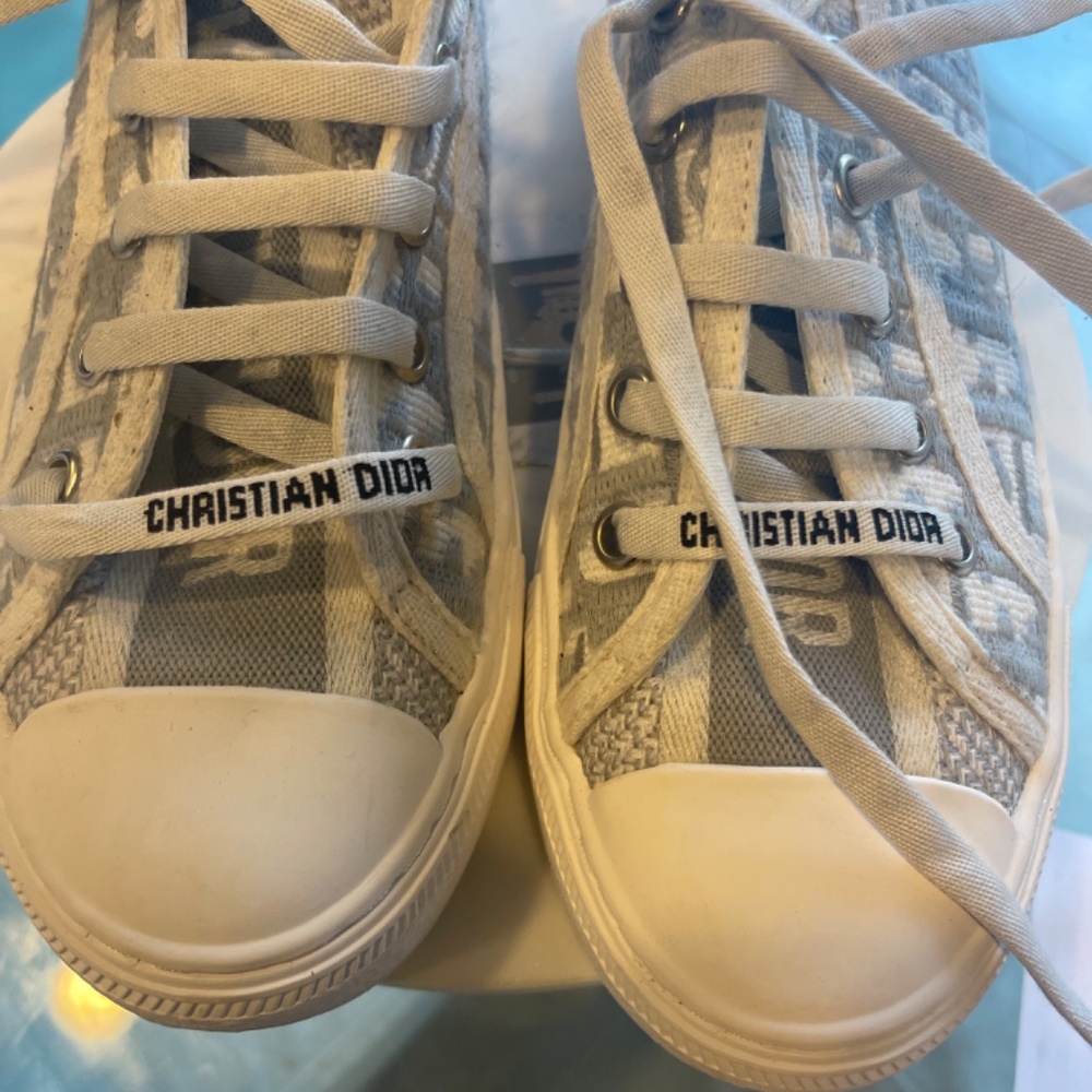 Christian Dior sneakers - Picture 2 of 5